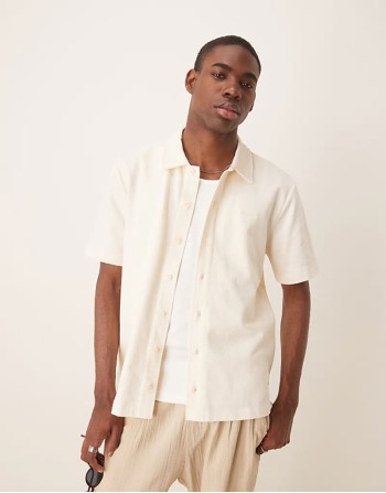 regular fit textured short sve shirt in cream