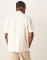 regular fit textured short sve shirt in cream