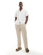 emboridery short sve shirt in cream
