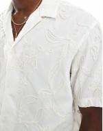 emboridery short sve shirt in cream