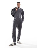 copenhagen sweatshirt co-ord in dark green