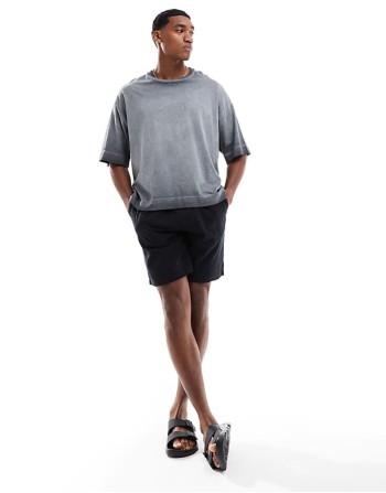 mid length pull on linen blend short in stone