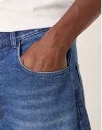 smart bermuda crop linen blend shorts in light grey