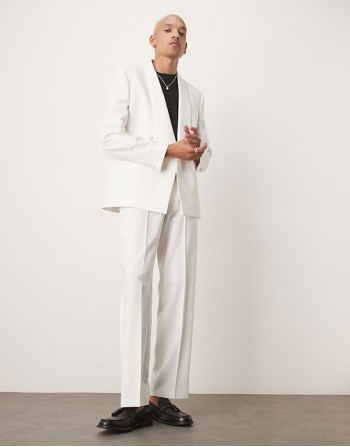 Comfortable regular tuxedo suit in white
