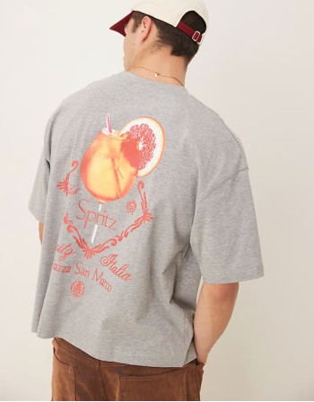 boxy oversized t-shirt with drink graphic in white marl
