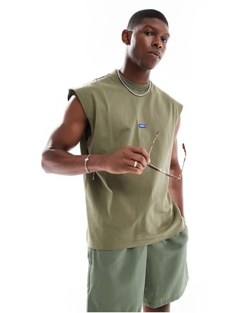 Navertz t-shirt in green